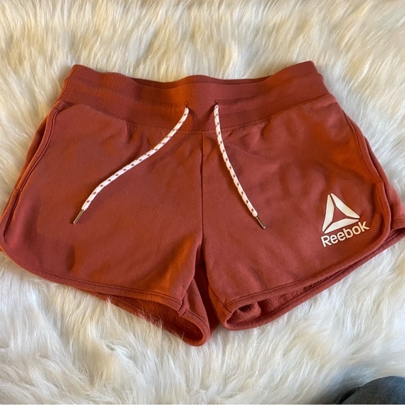 Reebok Stretch Shorts Size‎ M Women’s Pull Up Draw String Orange - Picture 1 of 8
